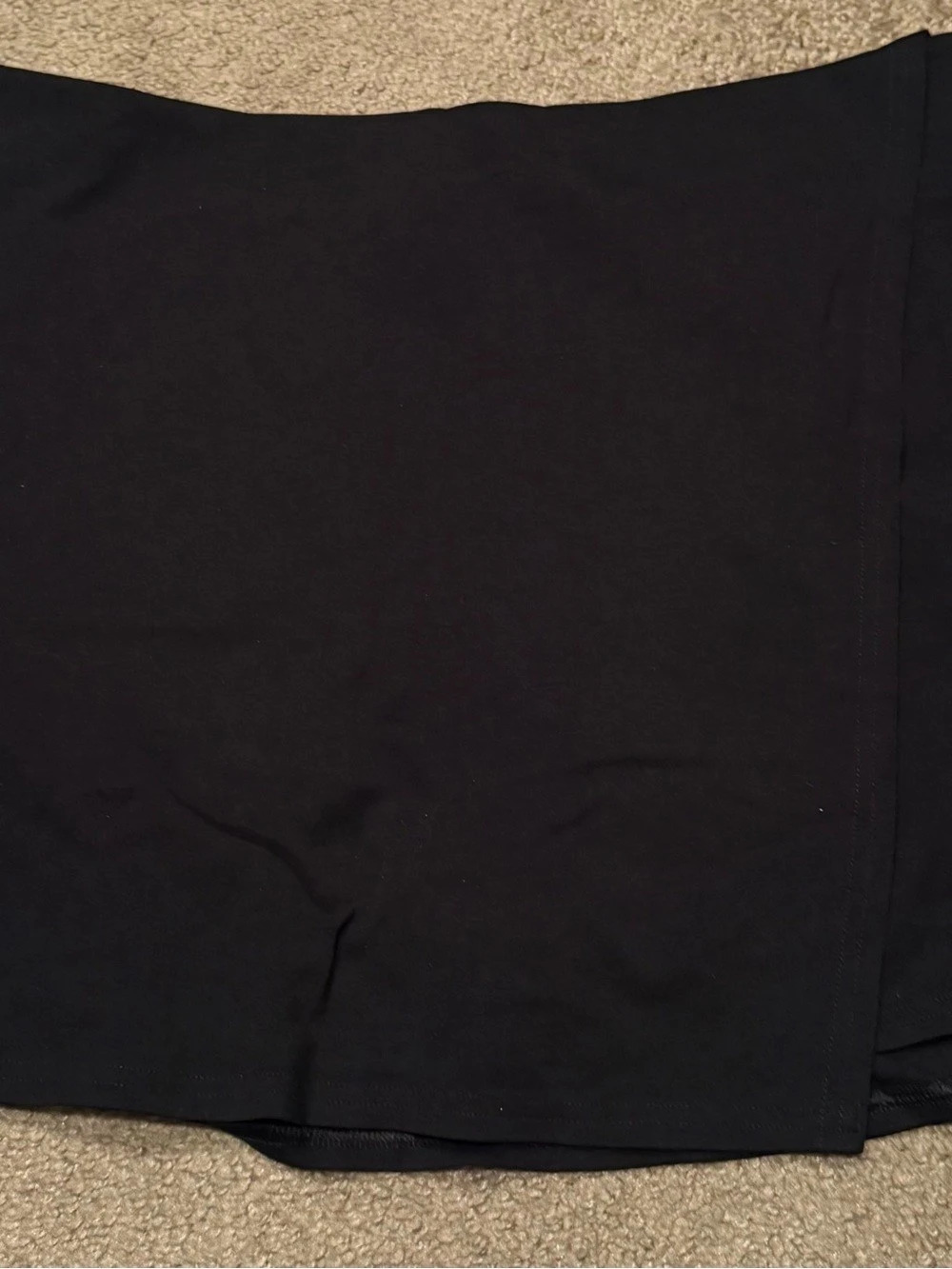 American Eagle Black skort Size large Like New